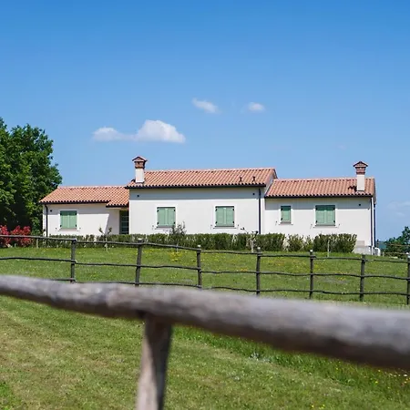 Casa Balloti Villa Nedescina